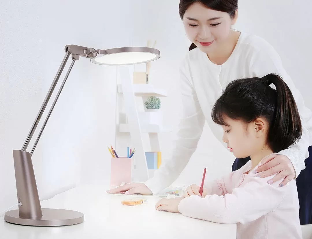 Настольная лампа Xiaomi Yeelight Smart Eye Protection Lamp Pro (Bronze) 13