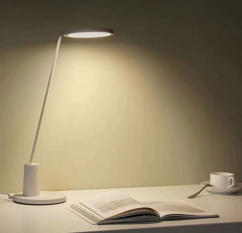 Настольная лампа Xiaomi Yeelight LED Eye-friendly Desk Lamp Prime